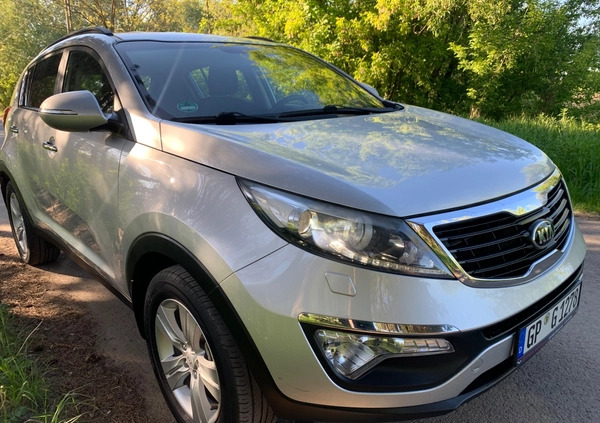 Kia Sportage cena 48500 przebieg: 112000, rok produkcji 2012 z Halinów małe 704